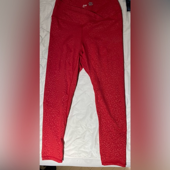 Never worn Zyia Red patterned leggings crossover front bum ruching size 12 - Picture 1 of 4